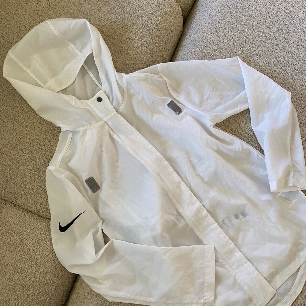 Nike Lightweight Packable Jackey